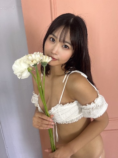 UTB:G①